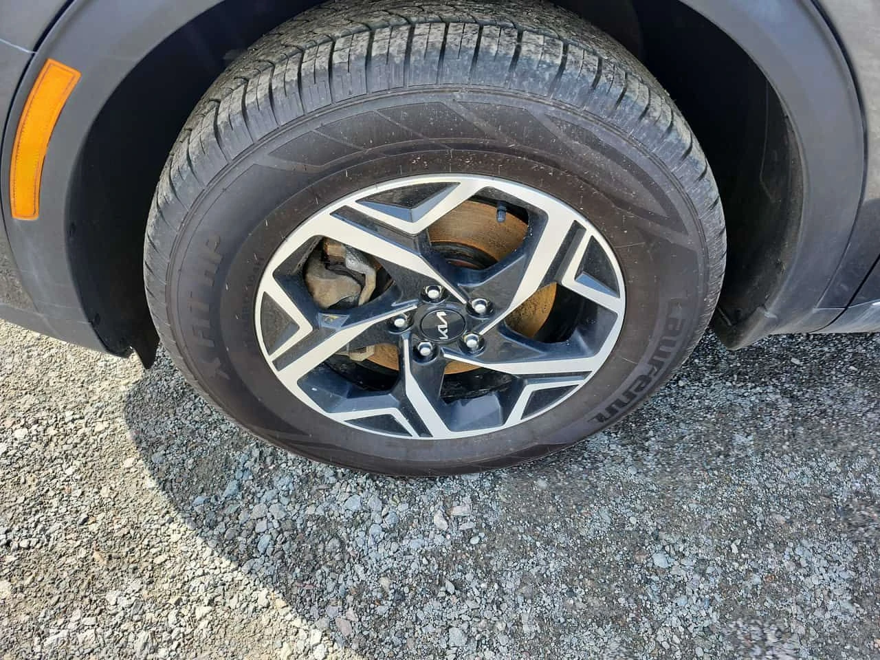 Kia Sportage * AWD * CARPLAY * ПОДГРЕВ * КАМЕРА, снимка 7 - Автомобили и джипове - 54442282