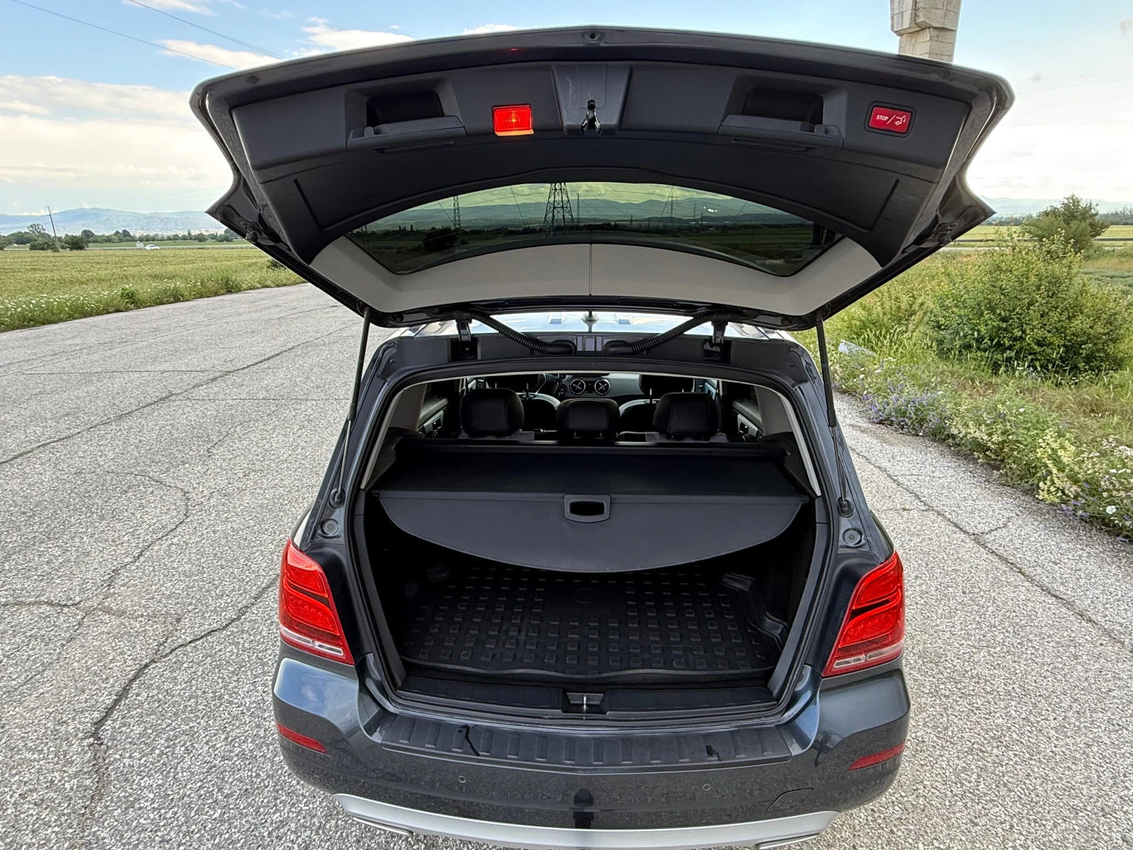Mercedes-Benz GLK 220CDI* 4MATIC* SWISS* FACELIFT* , снимка 12 - Автомобили и джипове - 54755493