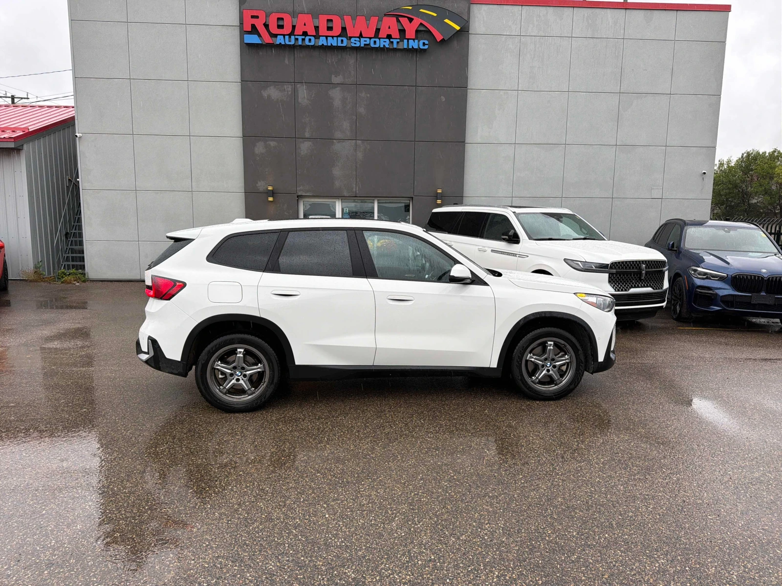 BMW X1 XDRIVE28I | CARFAX | ���������� ��� ������������  | Mobile.bg � ����������� 4