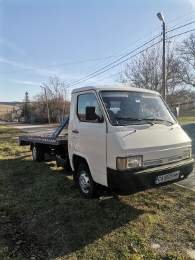 Nissan Trade, снимка 1