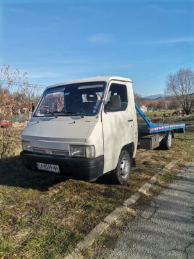 Nissan Trade, снимка 2