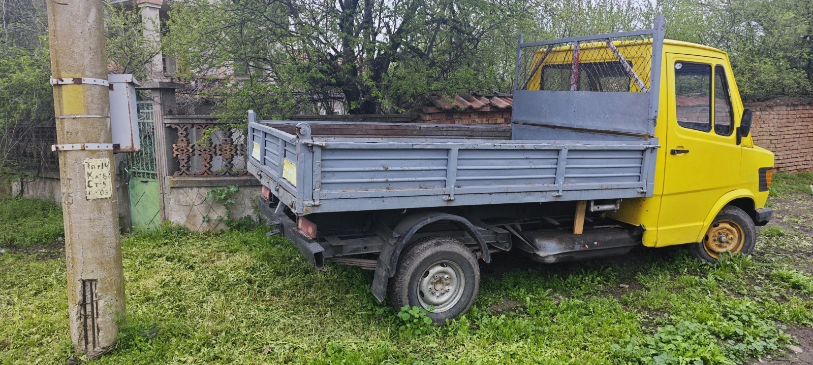 Mercedes-Benz 307 Самосвал - изображение 2