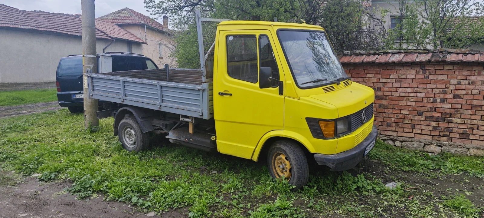Mercedes-Benz 307 Самосвал - изображение 3
