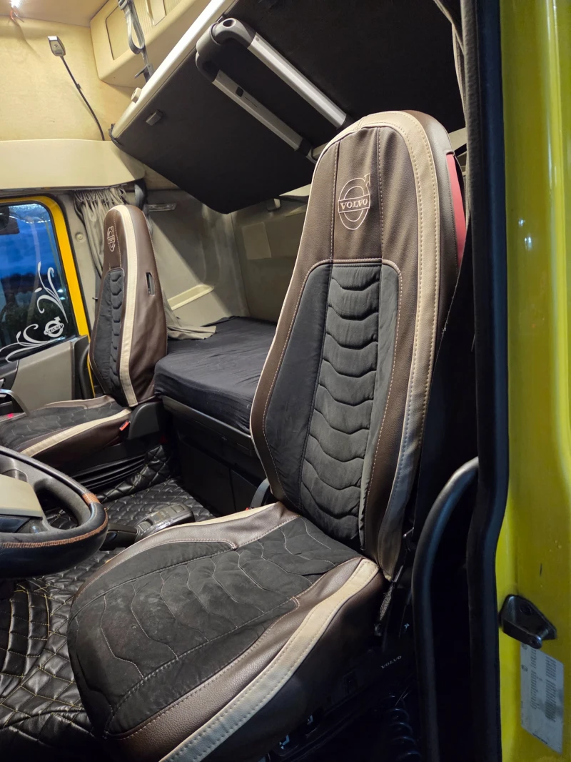 Volvo Fh, снимка 10 - Камиони - 53250074