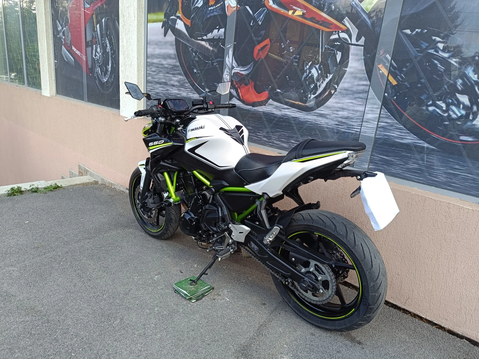 Kawasaki Z 650 ABS LED, снимка 11 - Мотоциклети и мототехника - 55218152
