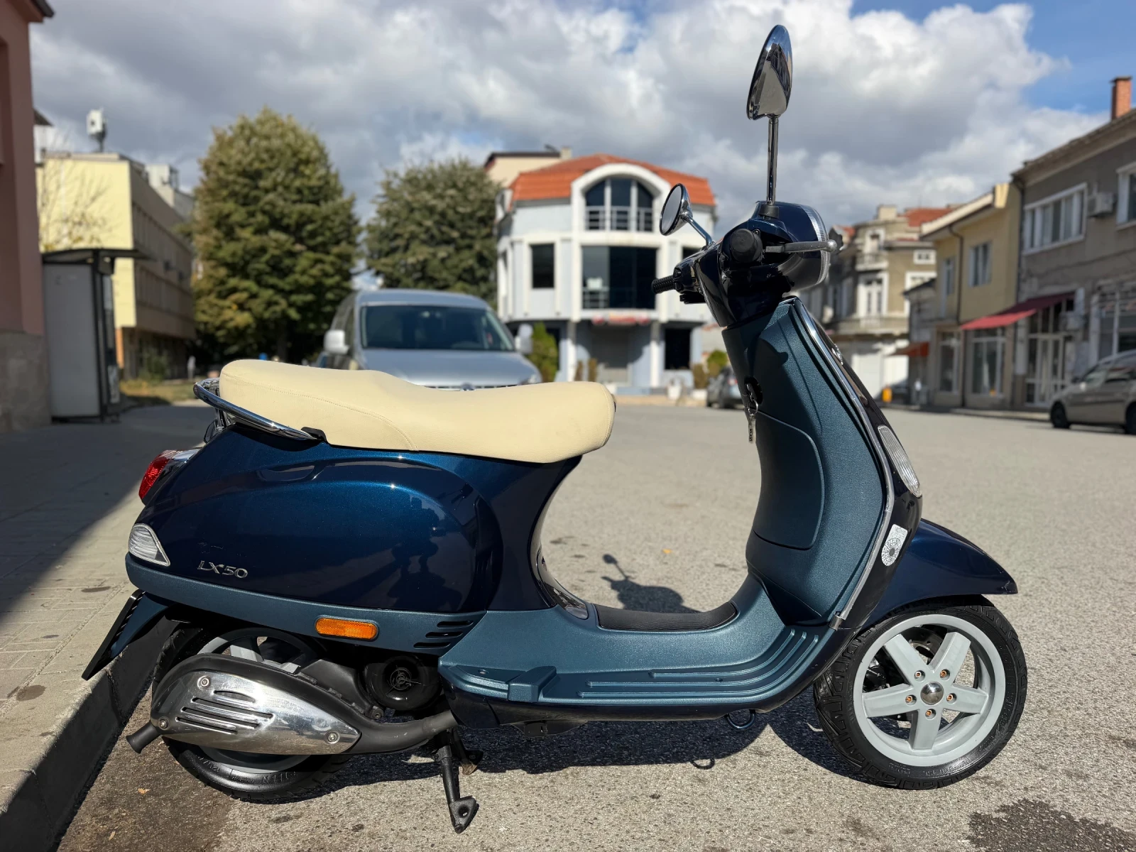 Vespa 50 LX, снимка 2 - Мотоциклети и мототехника - 56661051