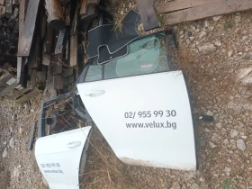 врата дясна задна Фолксваген Голф 1.5тси