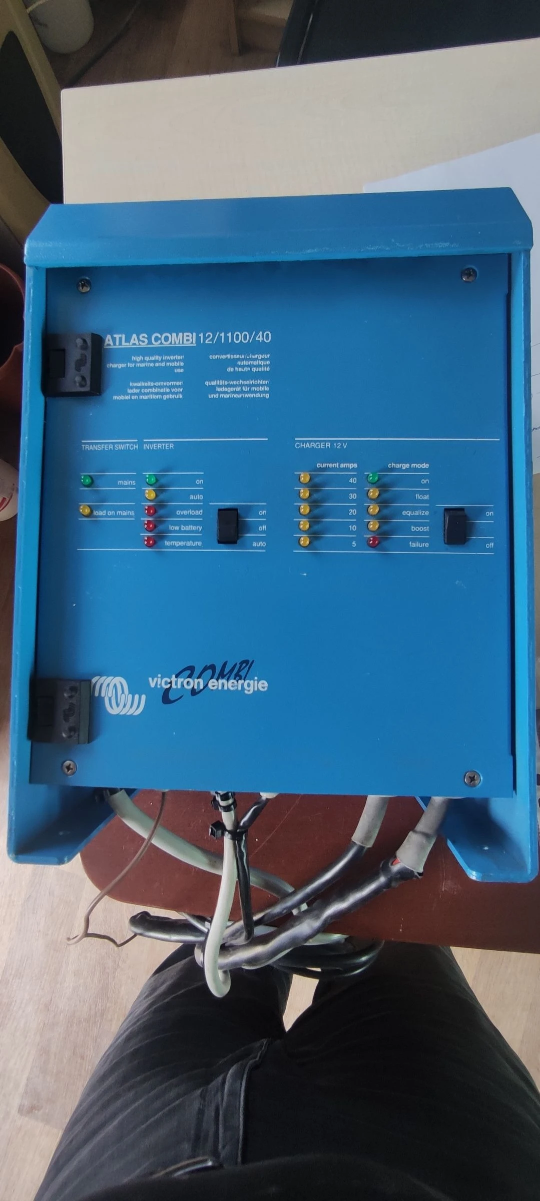 VICTRON ENERGY UPS  12v-24v DC  220v AC     . | Mobile.bg   1