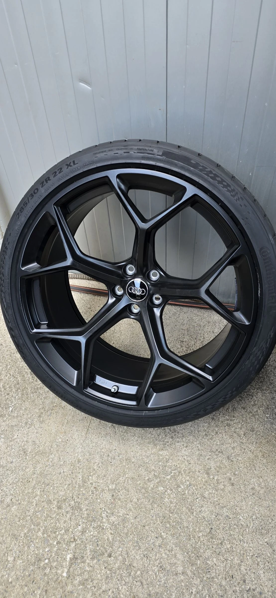 ���� � ������ 285/30R22 �� Audi Rs6 | Mobile.bg � ����������� 16