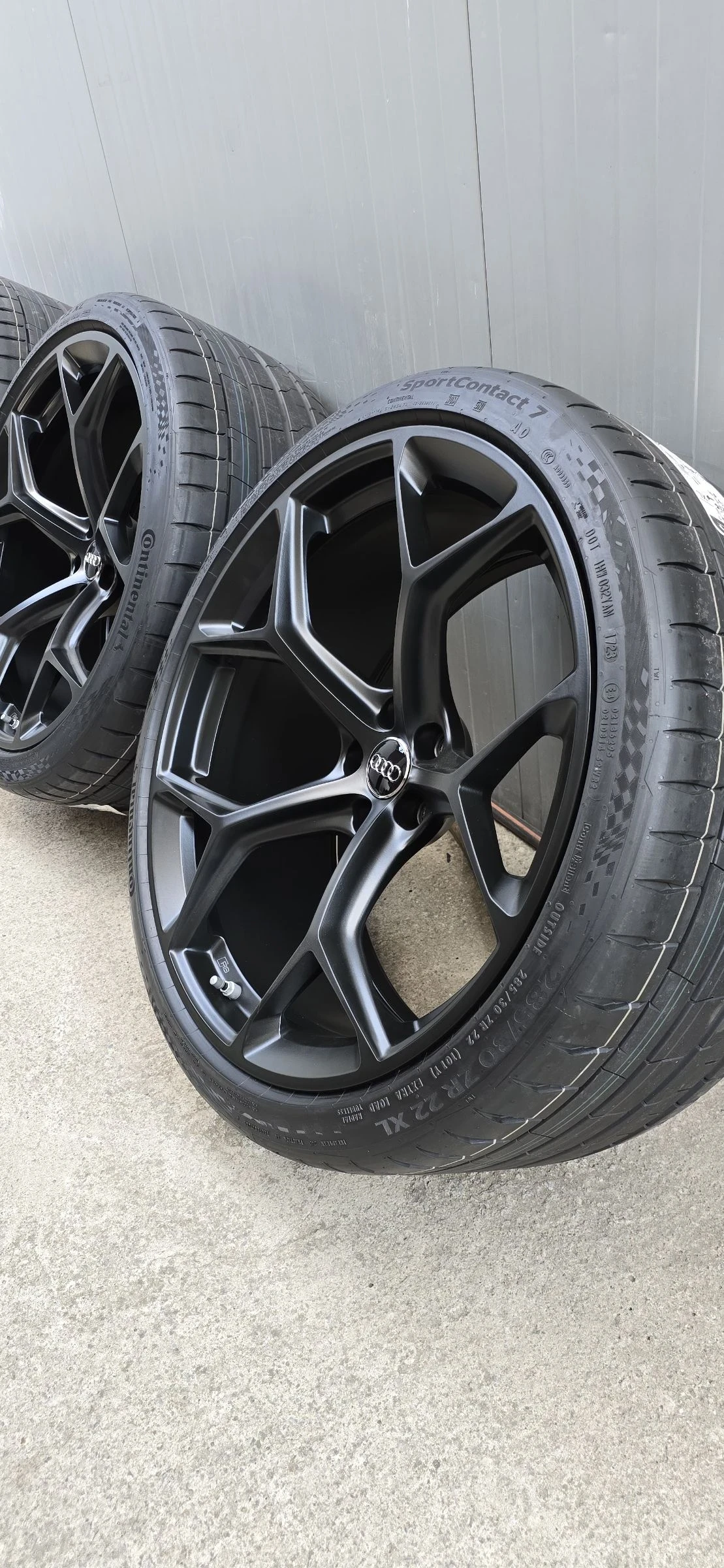 ���� � ������ 285/30R22 �� Audi Rs6 | Mobile.bg � ����������� 5
