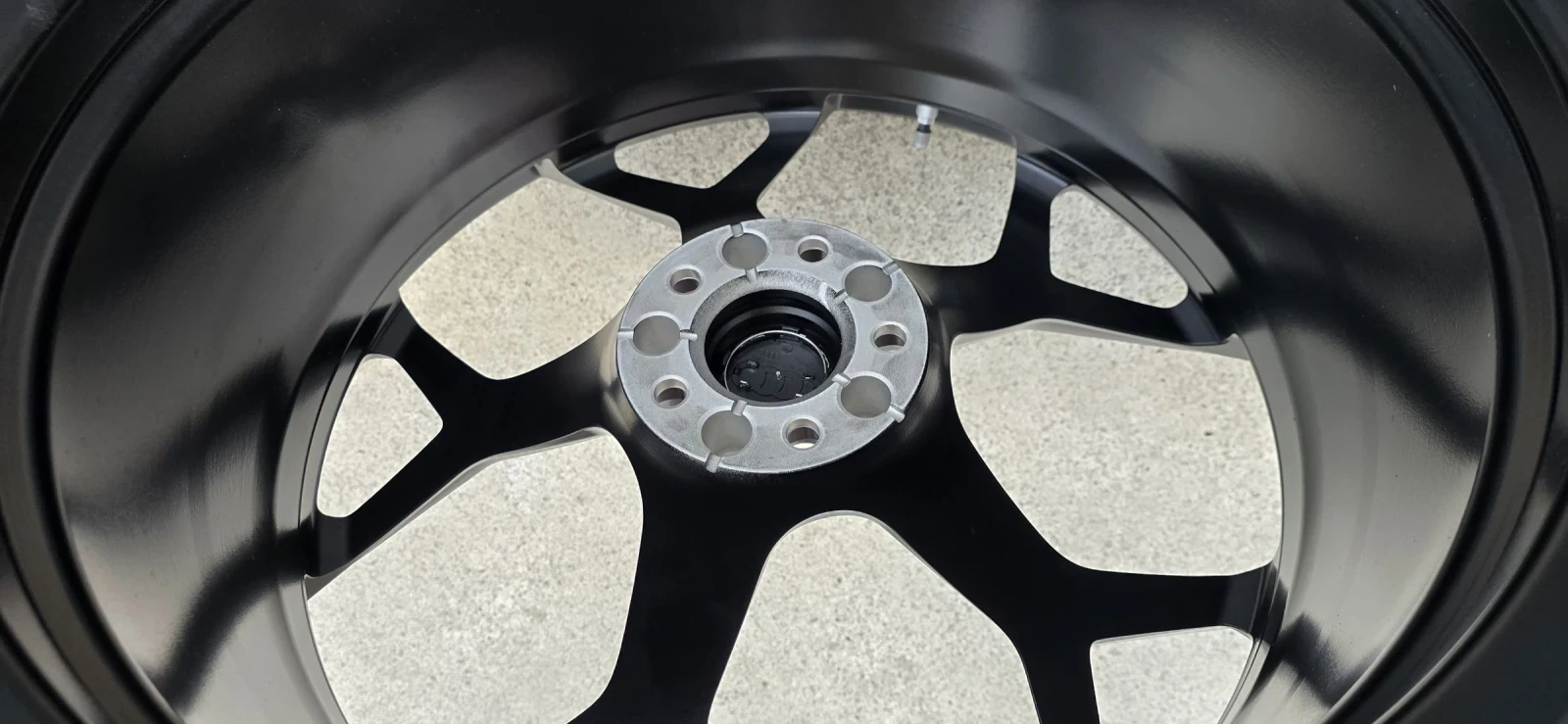 ���� � ������ 285/30R22 �� Audi Rs6 | Mobile.bg � ����������� 14