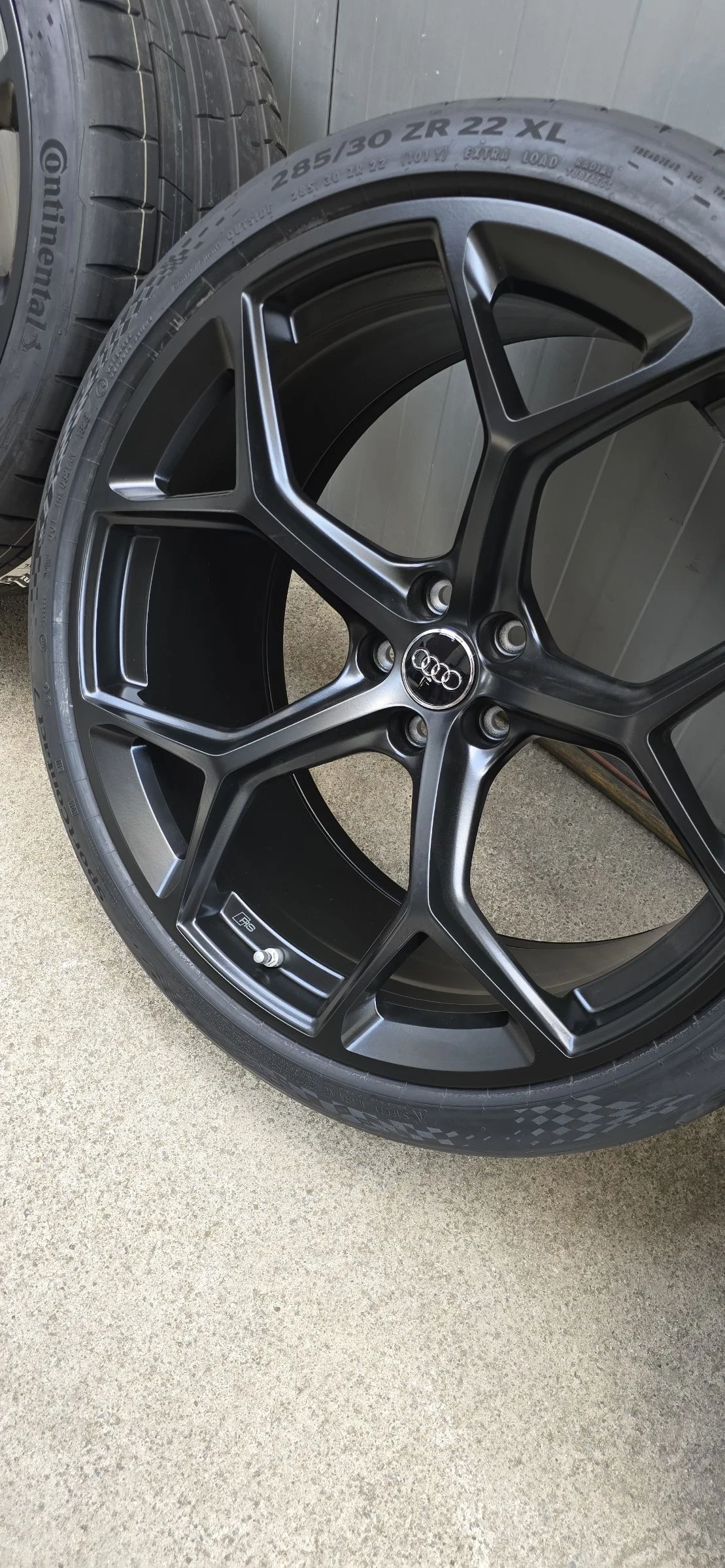 ���� � ������ 285/30R22 �� Audi Rs6 | Mobile.bg � ����������� 10