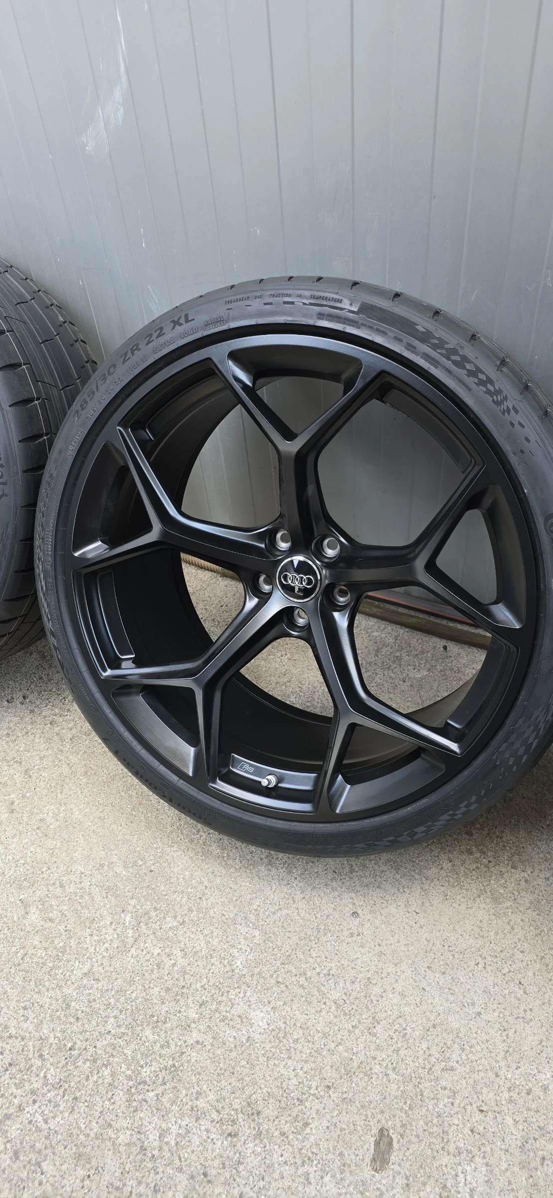 ���� � ������ 285/30R22 �� Audi Rs6 | Mobile.bg � ����������� 15