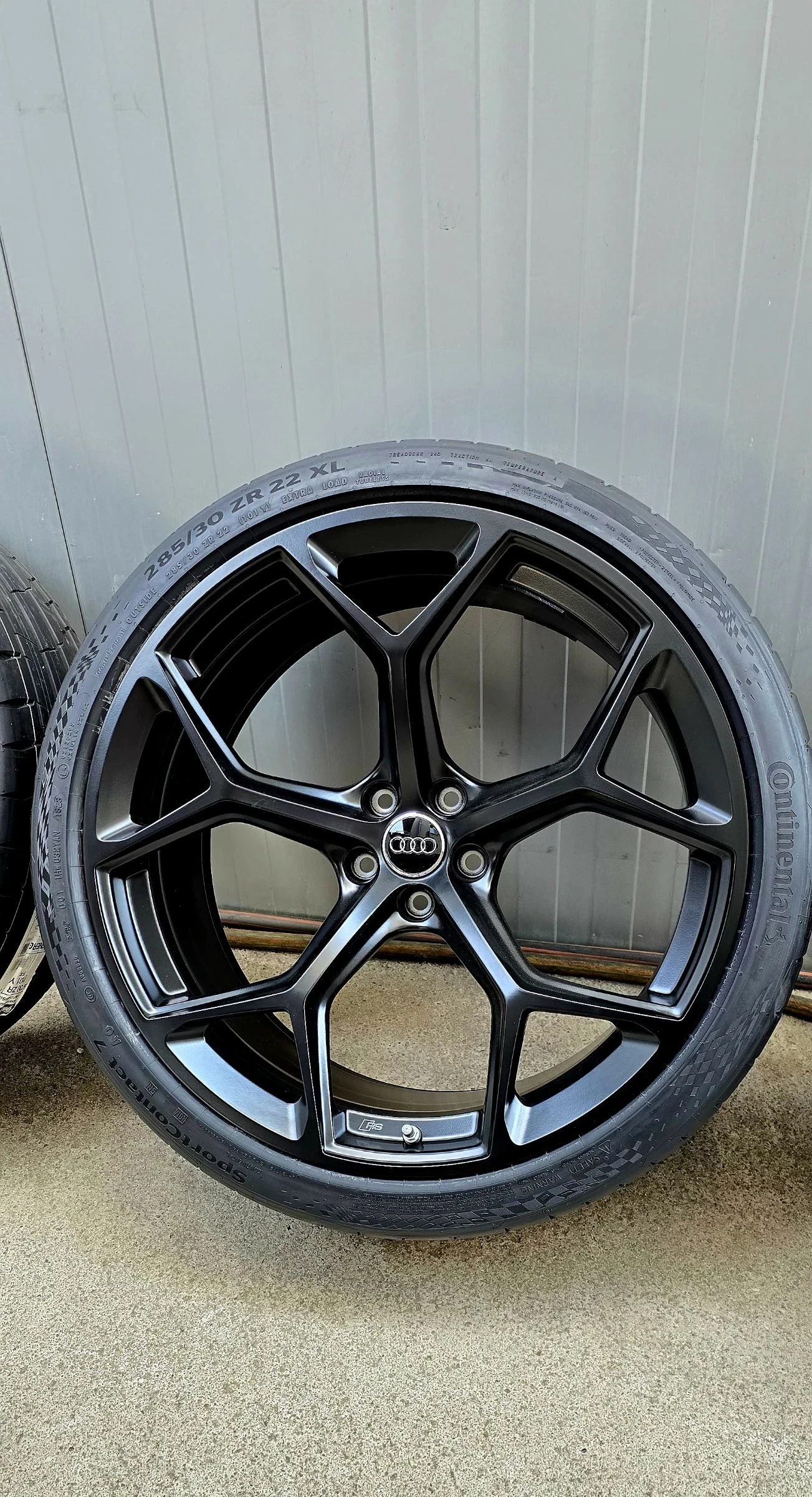 ���� � ������ 285/30R22 �� Audi Rs6 | Mobile.bg � ����������� 3