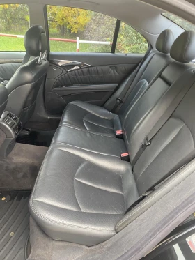 Mercedes-Benz E 320, снимка 6