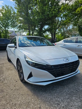 Hyundai Elantra, снимка 1