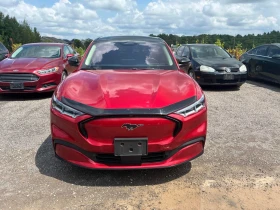 Ford Mustang Mach-E Premium Автокредит Цена до България, снимка 3
