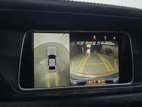 Mercedes-Benz E 400 4MATIC, снимка 16