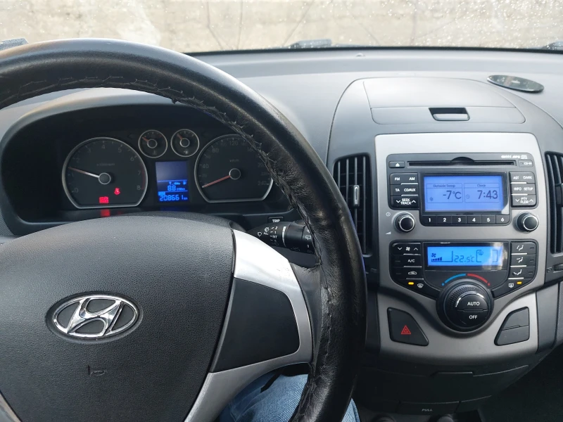 Hyundai I30 1.6, снимка 3 - Автомобили и джипове - 47365323