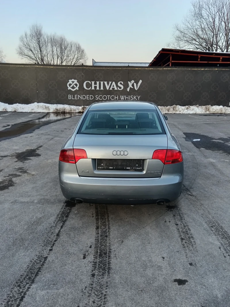 Audi A4 3.0TDI QUATTRO АВТОМАТИК, снимка 4 - Автомобили и джипове - 48722060