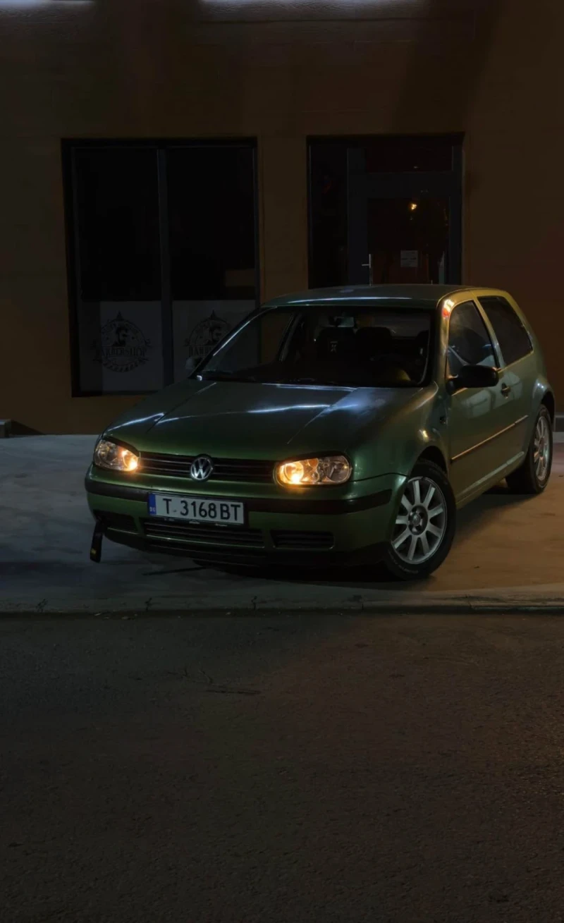 VW Golf, снимка 5 - Автомобили и джипове - 48923534