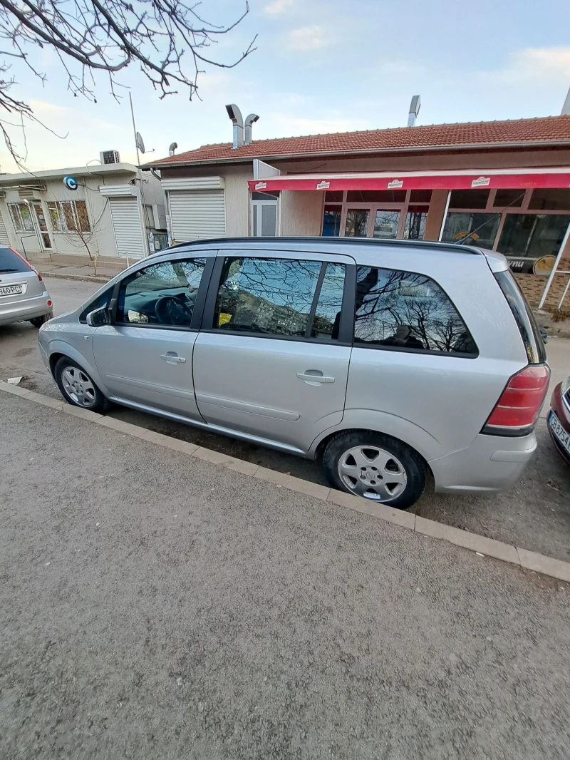 Opel Zafira, снимка 5 - Автомобили и джипове - 49417815