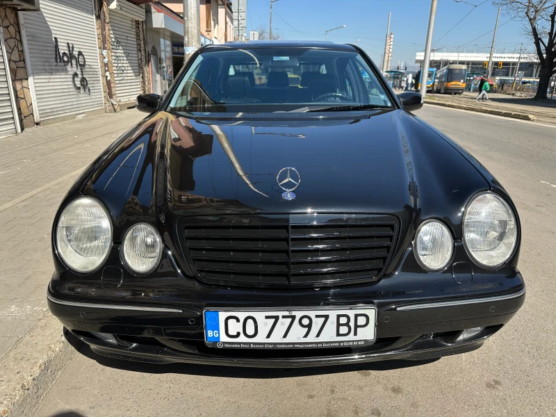 Mercedes-Benz E 320 Avantgarde, снимка 2 - Автомобили и джипове - 52663556