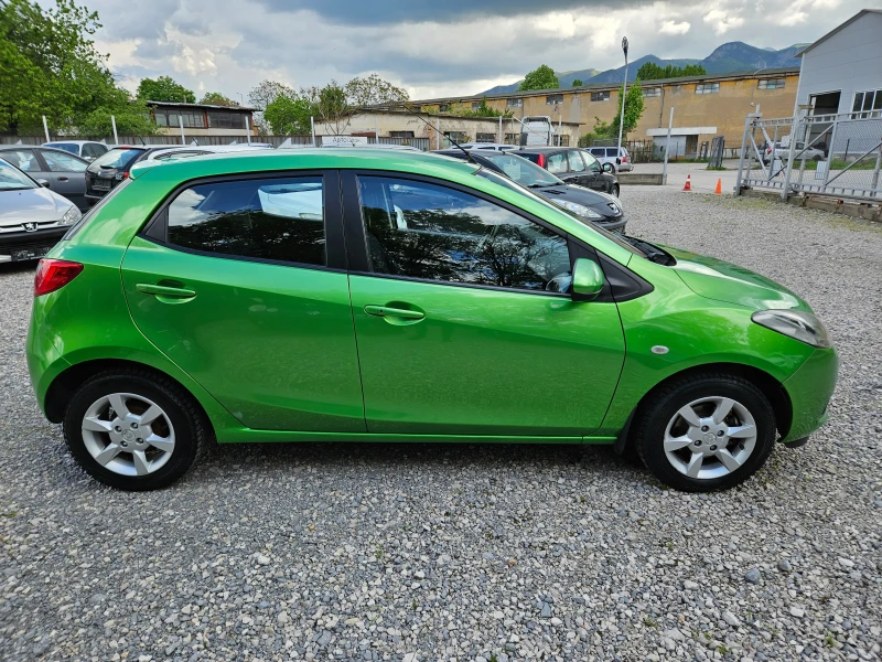 Mazda 2 1.5 бензин GT 103кс, снимка 2 - Автомобили и джипове - 50023505