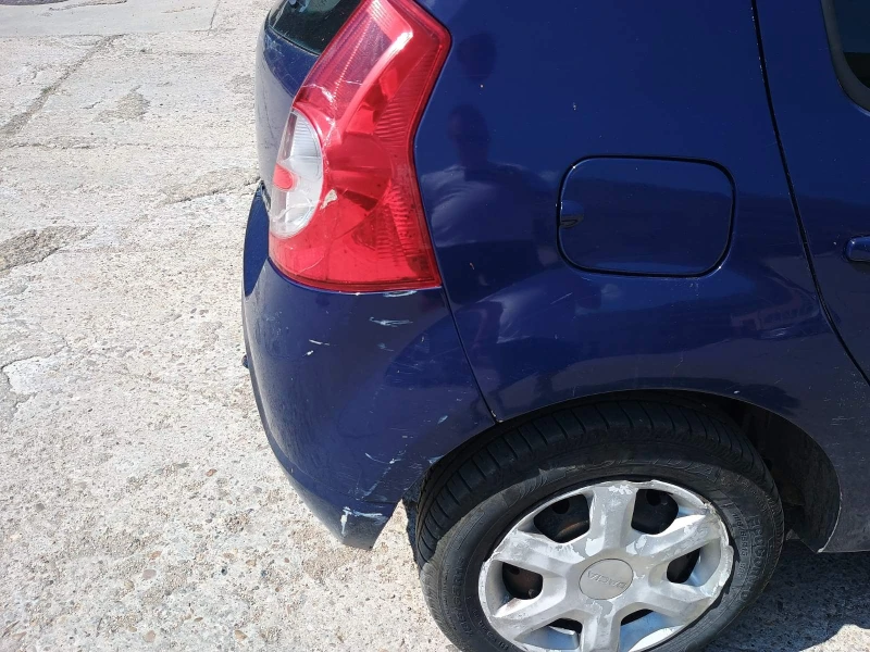 Dacia Sandero 1.4 Бензин/Газ с климатик, снимка 3 - Автомобили и джипове - 51031155
