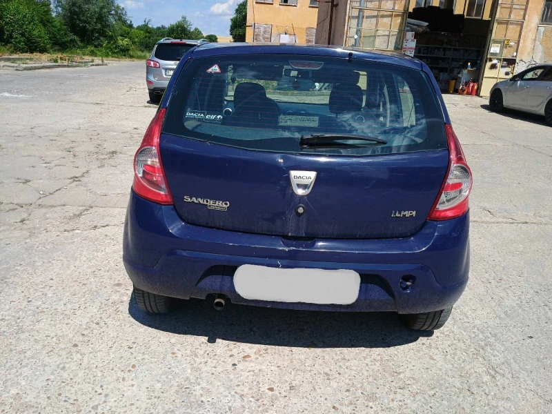 Dacia Sandero 1.4 Бензин/Газ с климатик, снимка 5 - Автомобили и джипове - 51031155