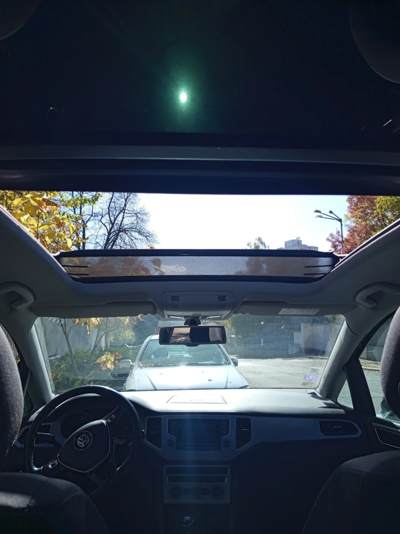 VW Sportsvan Golf 7, Sportvan, бензин 1, 4 TSi, снимка 16 - Автомобили и джипове - 52484074