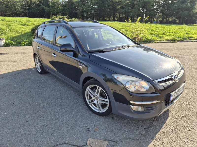 Hyundai I30 CW 1.4 118000км , снимка 2 - Автомобили и джипове - 52403710