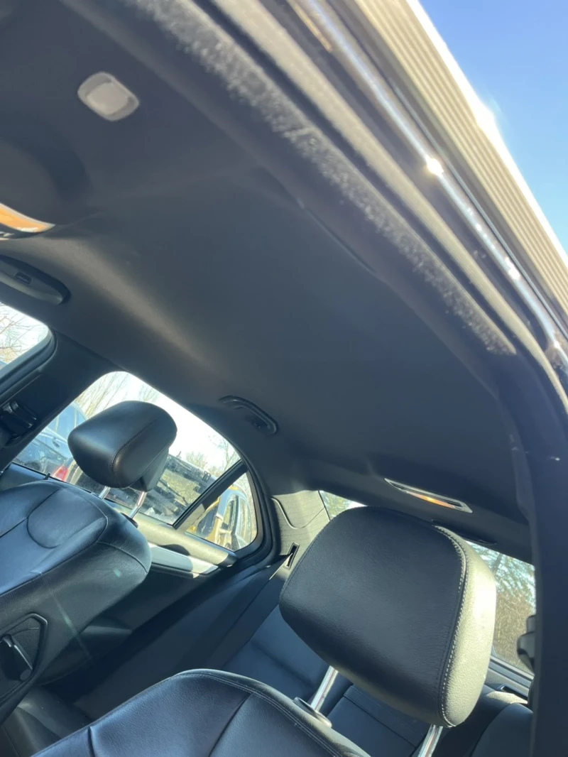 Mercedes-Benz C 220, снимка 3 - Автомобили и джипове - 53156044