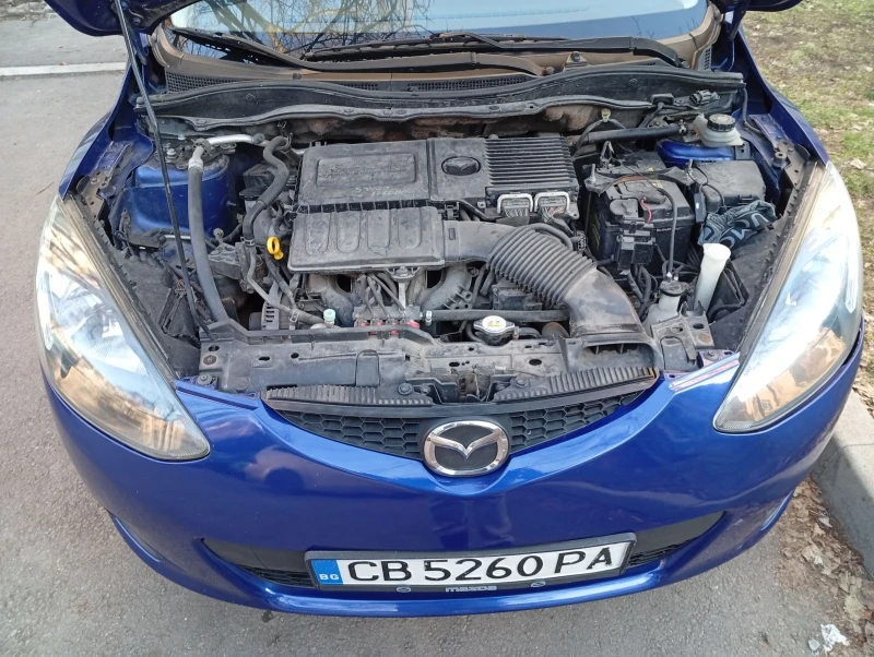 Mazda 2 Бензин-газ, снимка 10 - Автомобили и джипове - 53156937
