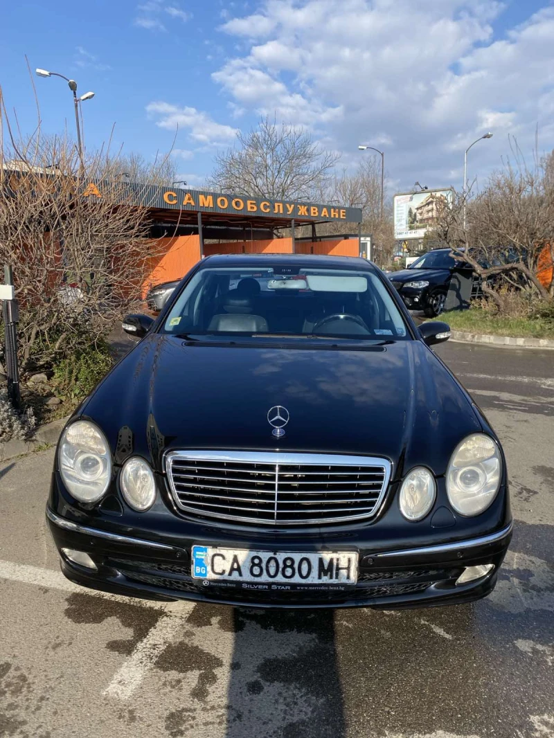 Mercedes-Benz E 320, снимка 8 - Автомобили и джипове - 53160655