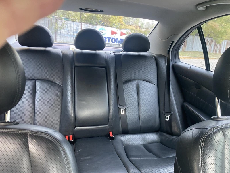 Mercedes-Benz E 320, снимка 2 - Автомобили и джипове - 53160655