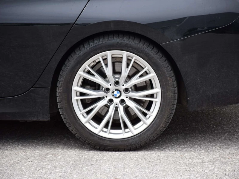 BMW 330 * xDrive * CARFAX * ЦЕНА ДО БГ, снимка 7 - Автомобили и джипове - 53306185