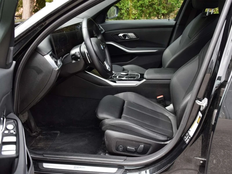 BMW 330 * xDrive * CARFAX * ЦЕНА ДО БГ, снимка 15 - Автомобили и джипове - 53306185