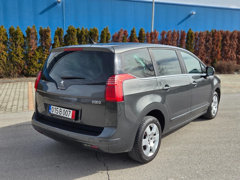 Peugeot 5008 1.6HDi * EURO 6* Автоматик* NAVI* , снимка 6 - Автомобили и джипове - 53538190