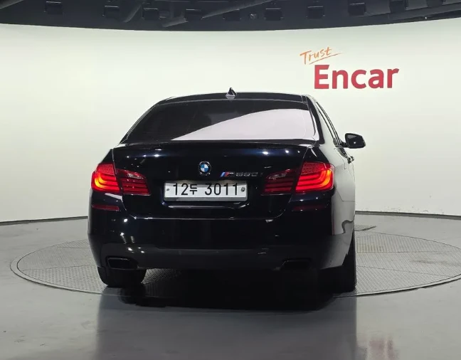 BMW 550 xDrive - изображение 4