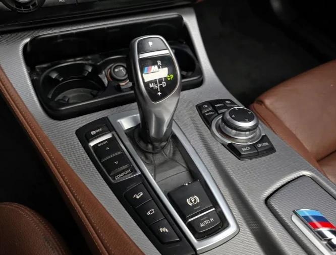 BMW 550 xDrive - изображение 9