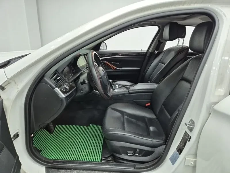 BMW 520 (F10) 520D, снимка 11 - Автомобили и джипове - 55747831
