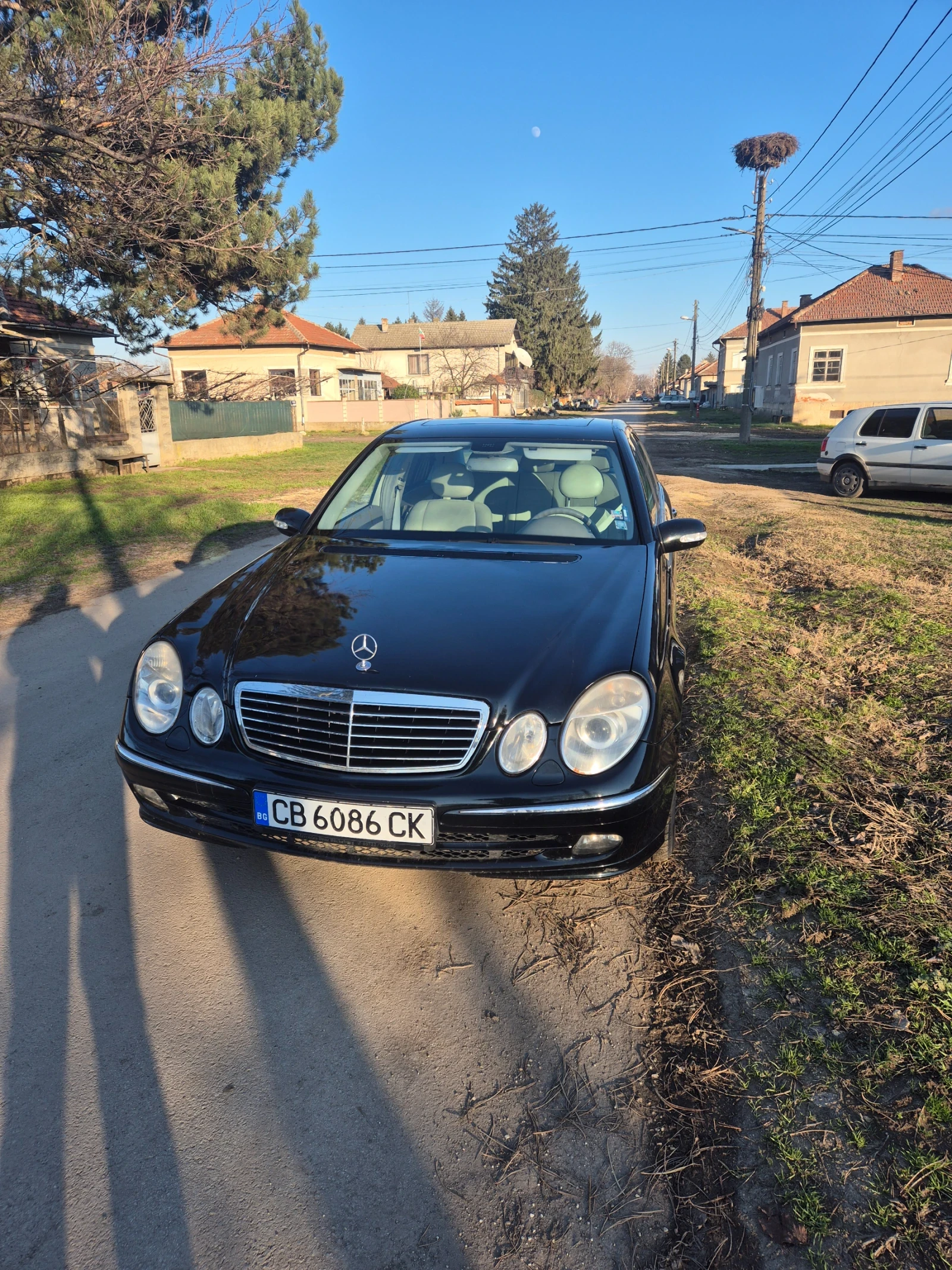Mercedes-Benz E 320, снимка 1