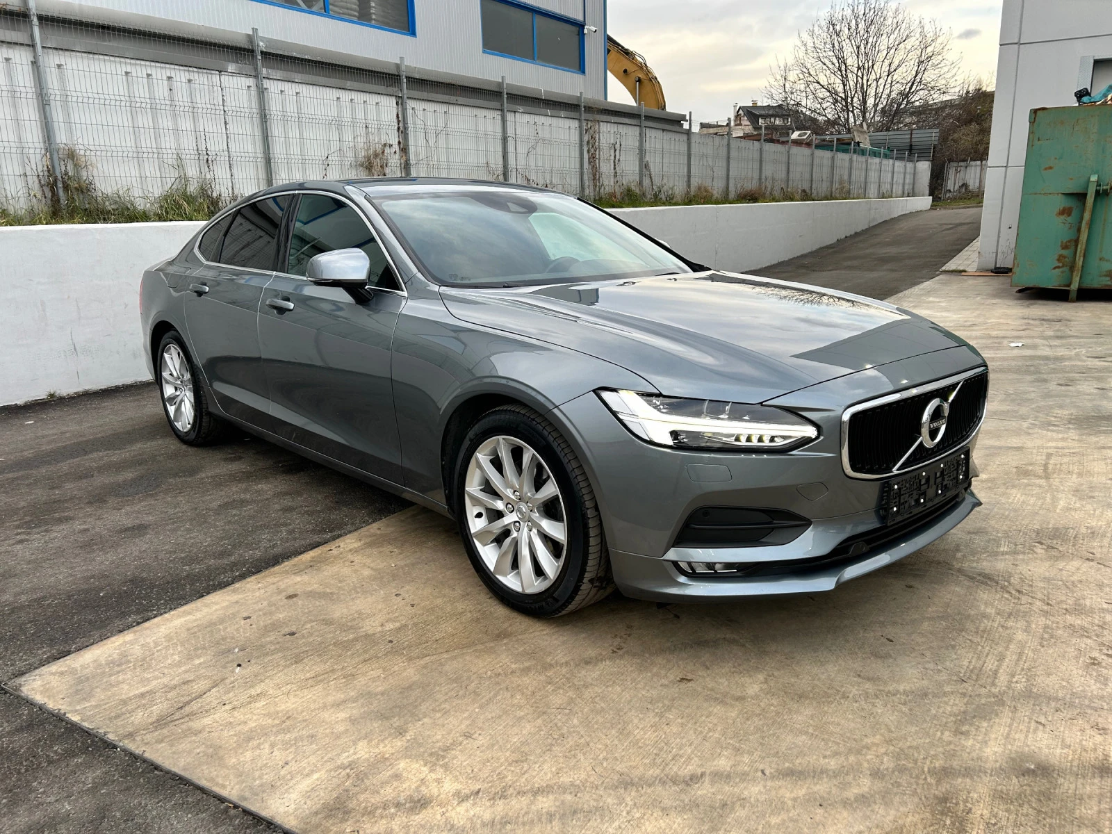 Volvo S90 D4 - изображение 5