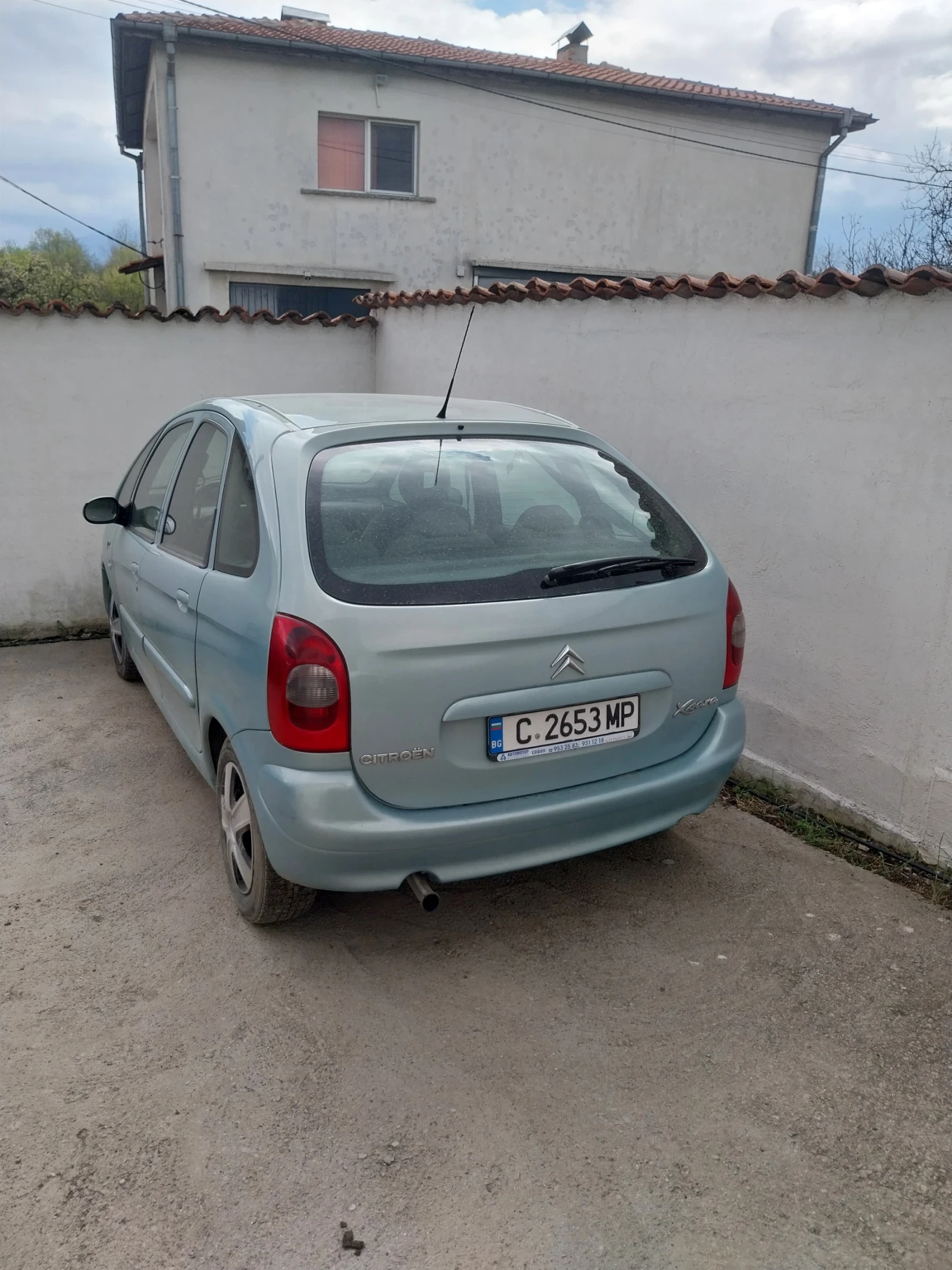 Citroen Xsara picasso 2.0 HDI - изображение 3