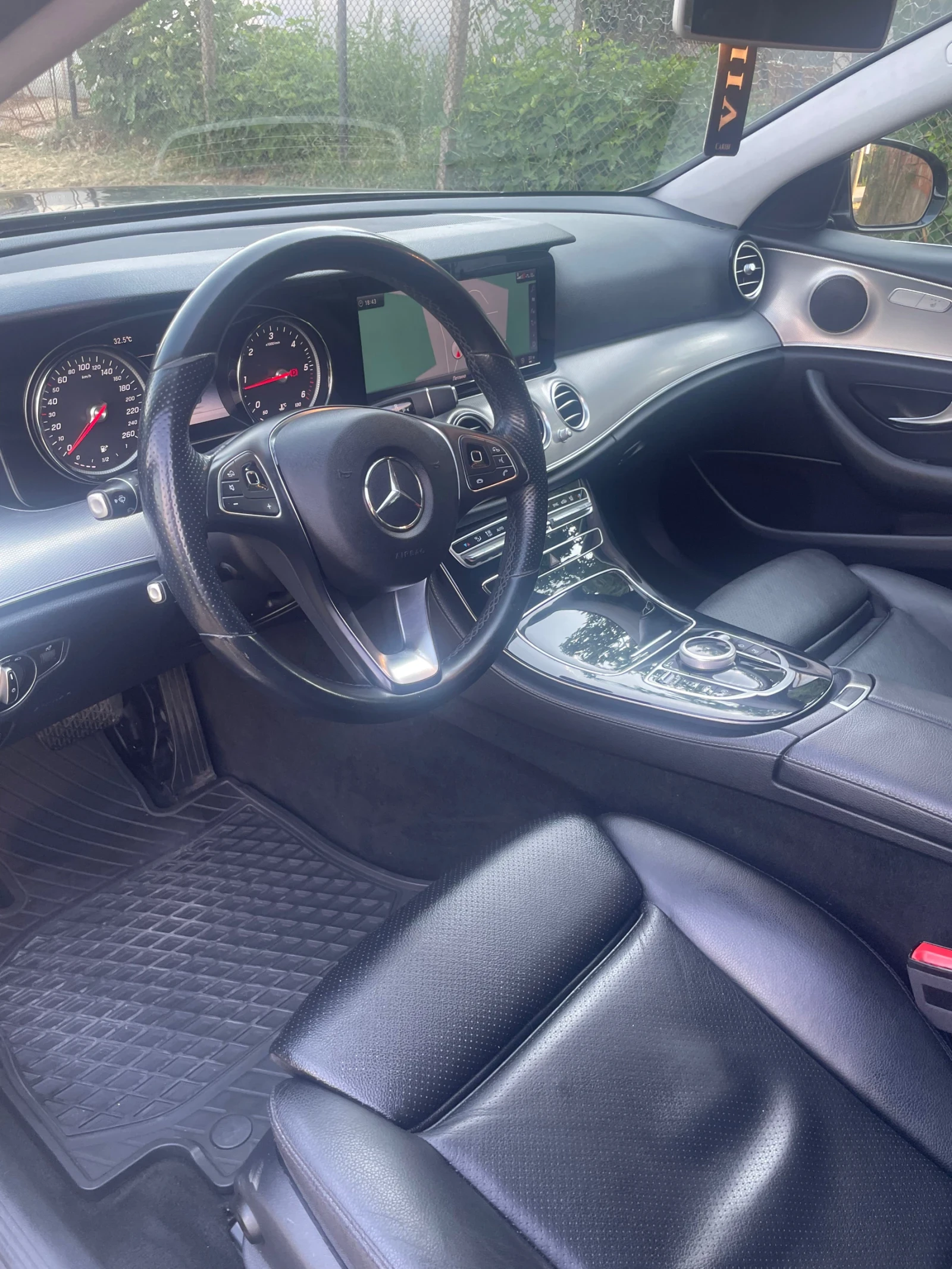 Mercedes-Benz E 220 Avantgarde| 9-G Tronic| Navi| Kamera| EURO6D - изображение 8