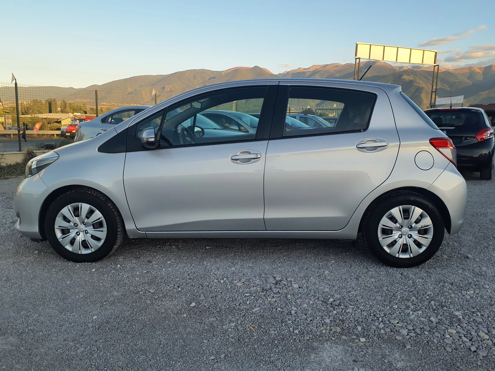Toyota Yaris 1.4 D4D AKTIV - изображение 5