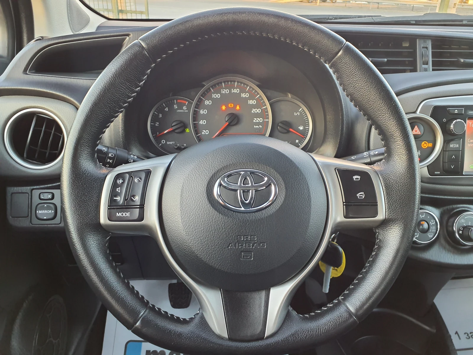 Toyota Yaris 1.4 D4D AKTIV | Mobile.bg   16