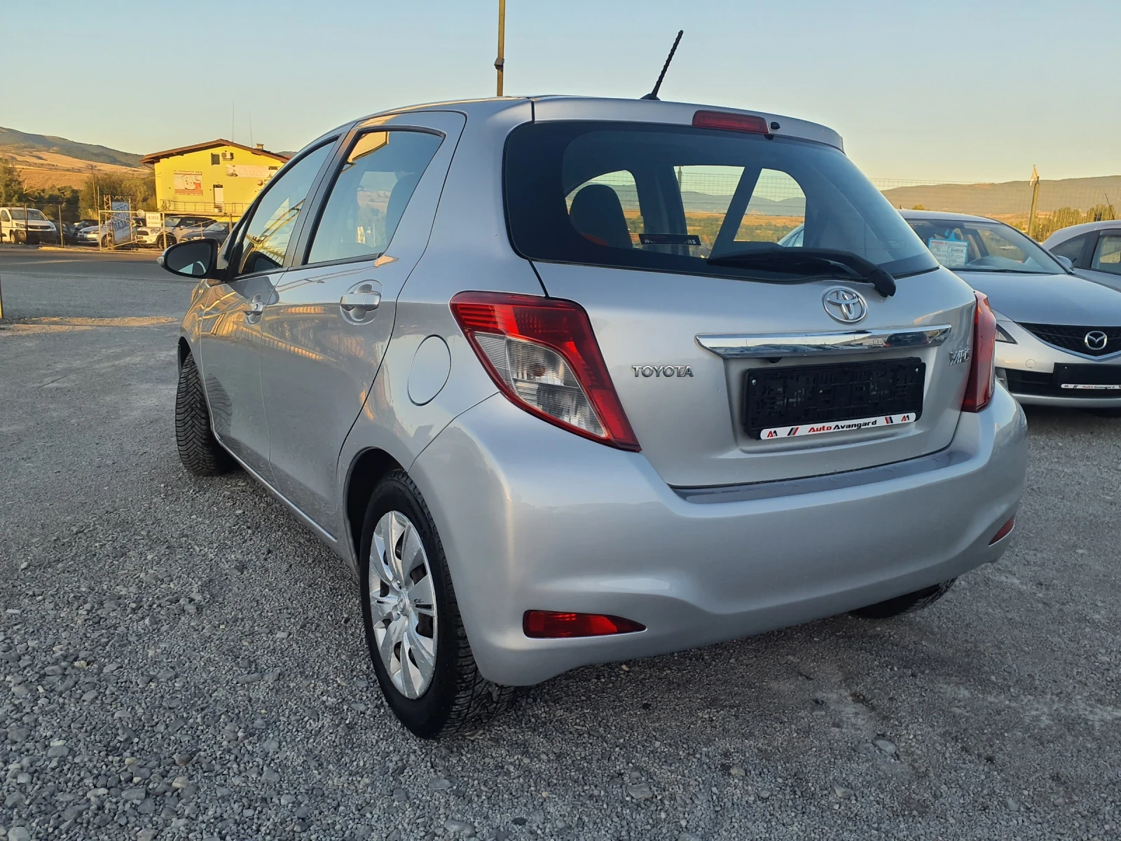 Toyota Yaris 1.4 D4D AKTIV - изображение 3