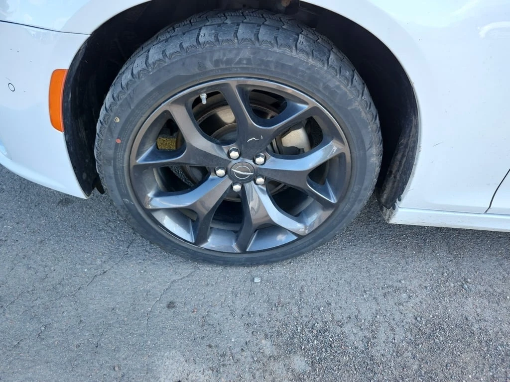Chrysler 300c * TOURING L * CARFAX * АВТОКРЕДИТ - изображение 6